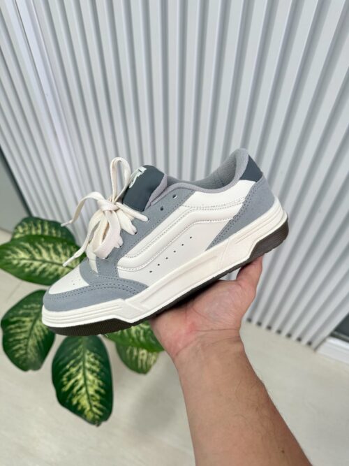 Vans hylane Gris