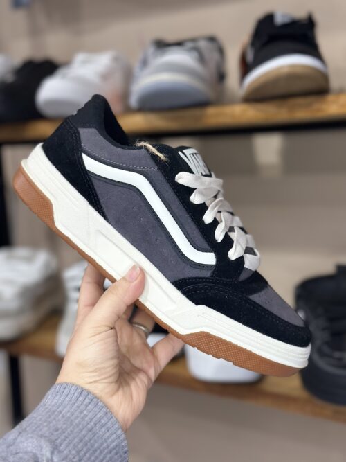 IMG_4981 Vans hylane Negro/gris
