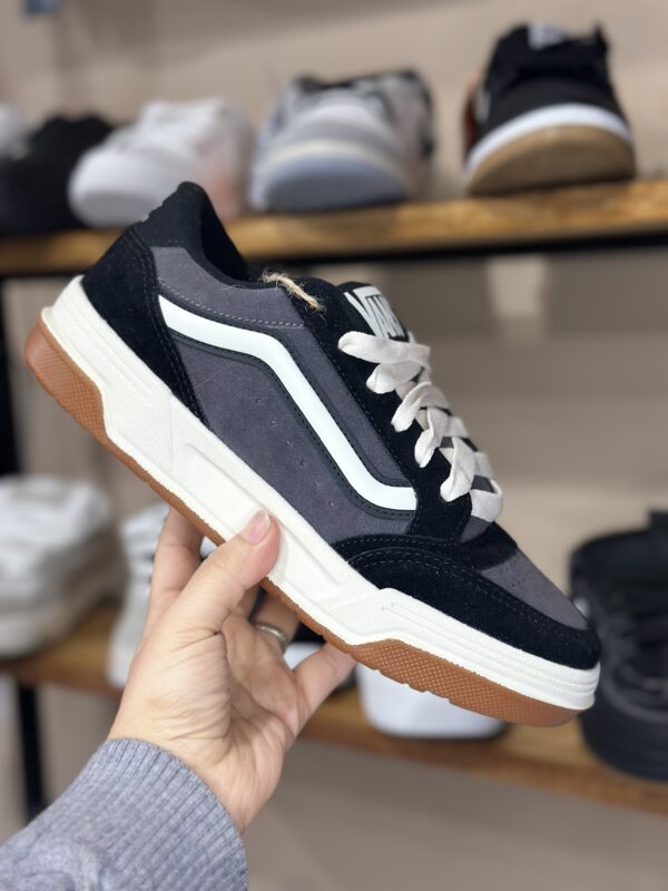 IMG_4981 Vans hylane Negro/gris