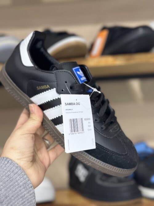 IMG_5031 Adidas samba negra